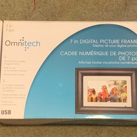 Unopened Omnitech digital photo frame - Picture 1 of 3
